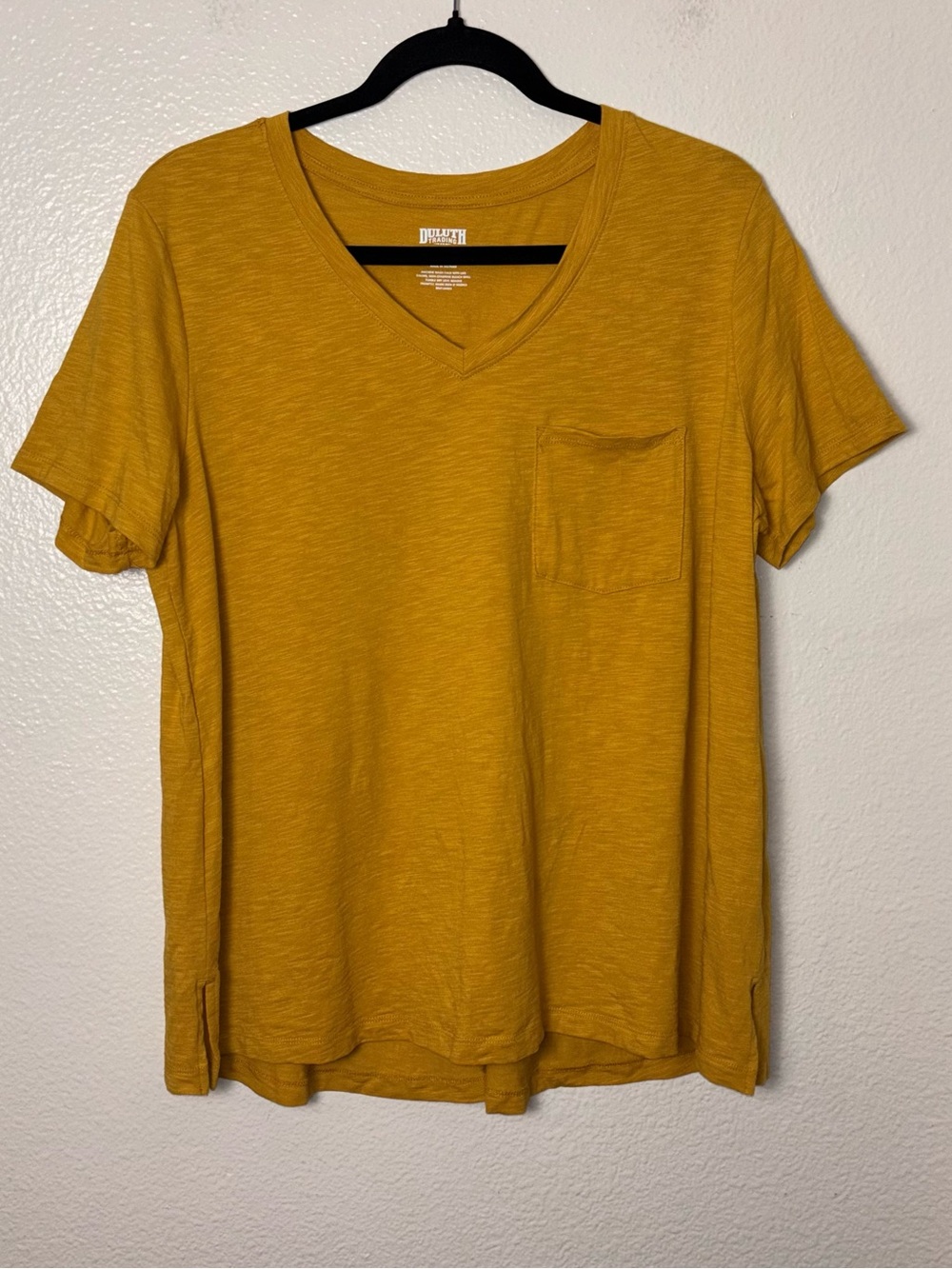 Duluth Trading Co. Mustard Yellow V-Neck Pocket Tee Shirt Woman's Size Large - Picture 4 of 13